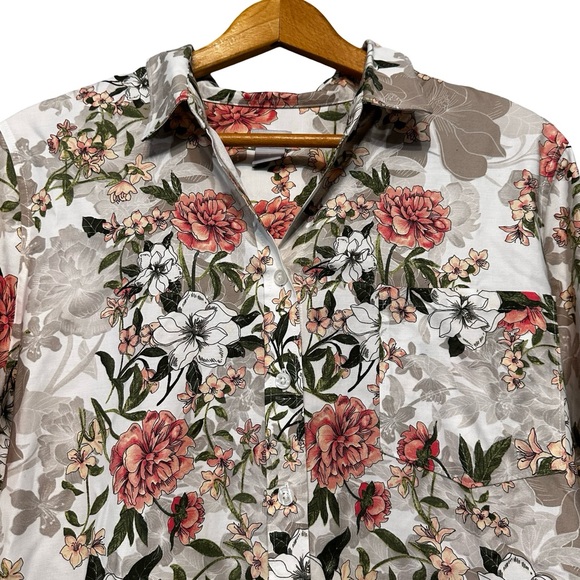 Chico’s Pink Green Floral No Iron Button Down Shirt Size 16 Chic Stretch Comfy - Picture 3 of 12
